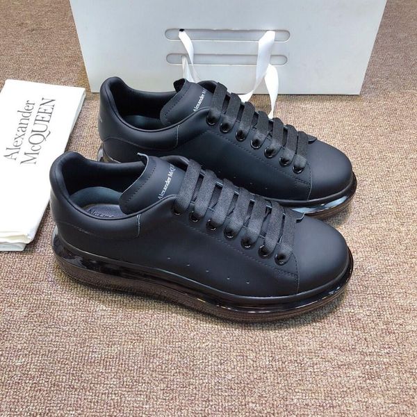 new high-end men's women's luxury casual sports shoes fashion brand autumn and winter design style air cushion outsole nine colors, Black
new high-end men's women's luxury casual sports shoes fashion brand autumn and winter design style air cushion outsole nine colors, Black