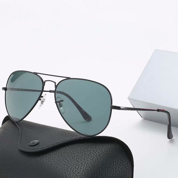 2020 hot sale Classic Sunglasses for Men Women Driving glasses Metal Frame UV400 Goggle with free brown cases and box 3689
2020 hot sale Classic Sunglasses for Men Women Driving glasses Metal Frame UV400 Goggle with free brown cases and box 3689
