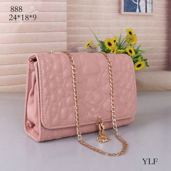 2021new luxury wallet designer handbags gold chains tassel flap women fashion shoulder bags cover boston bag purse evening bag24x9x18cm #888
2021new luxury wallet designer handbags gold chains tassel flap women fashion shoulder bags cover boston bag purse evening bag24x9x18cm #888