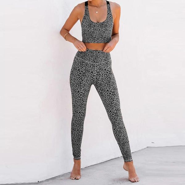leopard print gym sport set 2pcs yoga set seamless sports bra high waist fitness leggings high elastic running workout suit, White;red
leopard print gym sport set 2pcs yoga set seamless sports bra high waist fitness leggings high elastic running workout suit, White;red