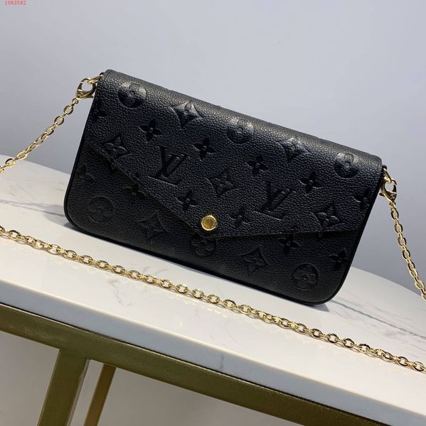 womens fashion classic cowhide with hardware accessories handbag leather wallet card chain ultra-thin set of three complete packaging
womens fashion classic cowhide with hardware accessories handbag leather wallet card chain ultra-thin set of three complete packaging