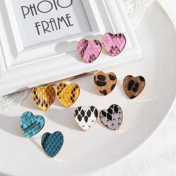 heart leopard print abalone shell earrings straw weave stud earrings gold brincos pendientes jewelry women, Golden;silver
heart leopard print abalone shell earrings straw weave stud earrings gold brincos pendientes jewelry women, Golden;silver