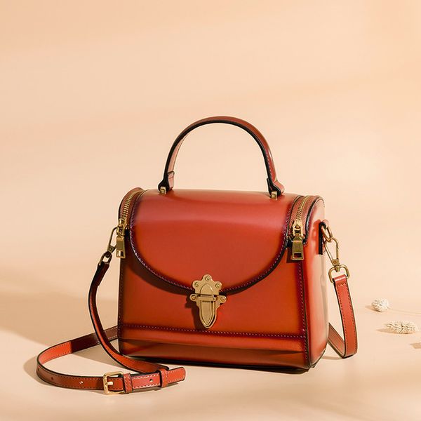 women's leather versatile shoulder bag 2020 new women's messenger bag fashion retro leather women's versatile handbag 
women's leather versatile shoulder bag 2020 new women's messenger bag fashion retro leather women's versatile handbag