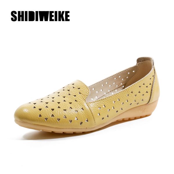 2020 pu leather ladies flats sneakers shoe women casual loafers shoes female hollow moccasins white lace up boat shoes q498, Black
2020 pu leather ladies flats sneakers shoe women casual loafers shoes female hollow moccasins white lace up boat shoes q498, Black
