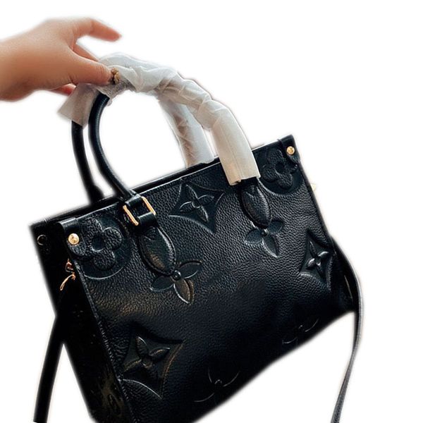 women leather classic designer handbag shoulder bag purse fashion same style crossbody shopping bag with letters 27*20cm
women leather classic designer handbag shoulder bag purse fashion same style crossbody shopping bag with letters 27*20cm