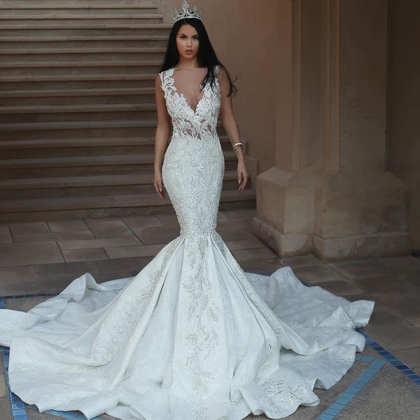 gorgeous mermaid backless lace wedding dresses v neck beaded bridal gowns appliqued long chapel train covered buttons back robes de mariée, White
gorgeous mermaid backless lace wedding dresses v neck beaded bridal gowns appliqued long chapel train covered buttons back robes de mariée, White