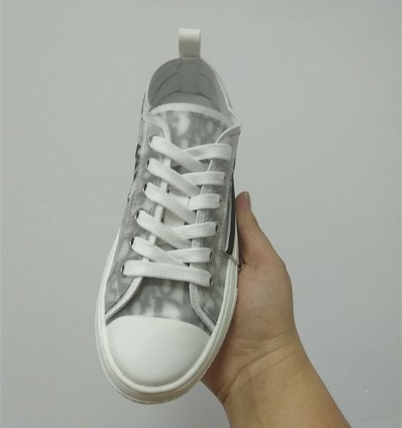 2020 new women canvas textured letter print lace-up sneaker men white black two-tone rubber sole casual shoes 24
2020 new women canvas textured letter print lace-up sneaker men white black two-tone rubber sole casual shoes 24