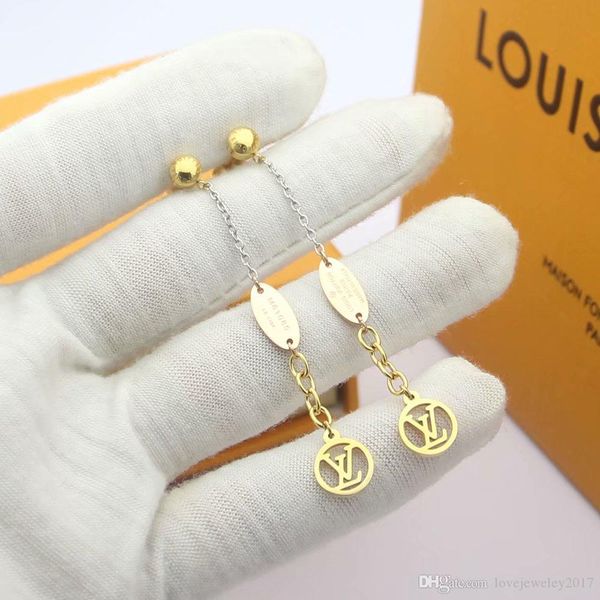 luxury jewelry chains with round tag designer earrings for women gold material 18k gold elegant women stud earrings fashion style, Golden
luxury jewelry chains with round tag designer earrings for women gold material 18k gold elegant women stud earrings fashion style, Golden