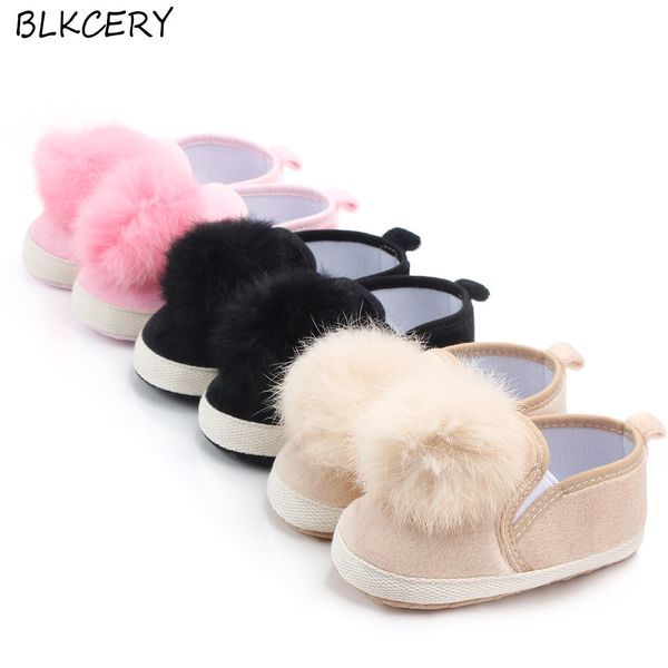 baby girl shoes 
baby girl shoes