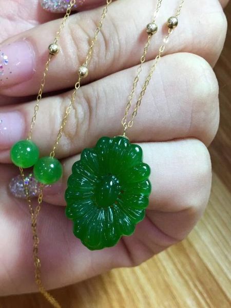 zhe ru jewelry 18k gold inlaid natural hetian jasper spinach flower pendant necklace clavicle chain, Silver
zhe ru jewelry 18k gold inlaid natural hetian jasper spinach flower pendant necklace clavicle chain, Silver