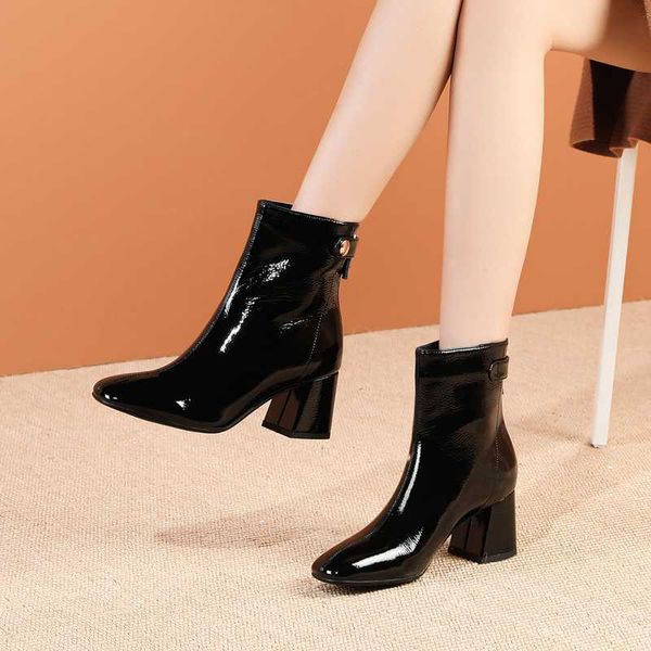 boots women zipper ankle warm short quality cow patent leather elegant female, Black
boots women zipper ankle warm short quality cow patent leather elegant female, Black