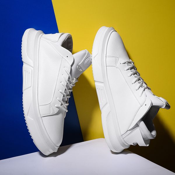 times new roman fashion male casual shoes all black men's leather casual sneakers flats shoes
times new roman fashion male casual shoes all black men's leather casual sneakers flats shoes