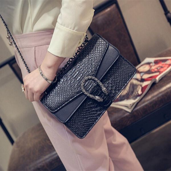 2019 new designer handbags snake leather embossed fashion women bag chain crossbody bag brand designer messenger bag sac a main
2019 new designer handbags snake leather embossed fashion women bag chain crossbody bag brand designer messenger bag sac a main