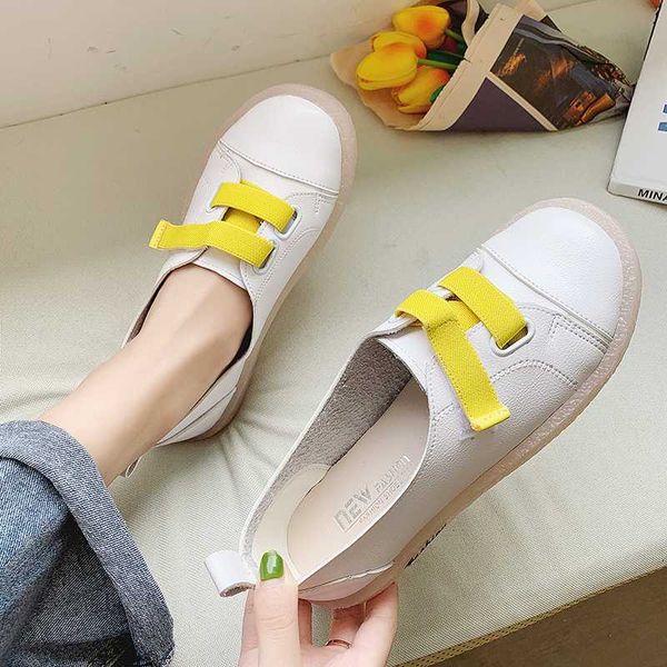 2020 women flat leather shoes spring vulcanized ladies lace up platform casual shoes female breathable fashion u19, Black
2020 women flat leather shoes spring vulcanized ladies lace up platform casual shoes female breathable fashion u19, Black
