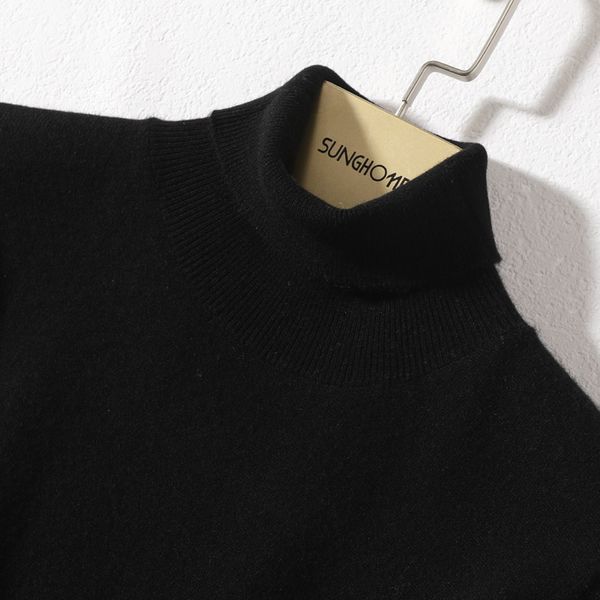 2019 new autumn winter men's sweater men's v-neck solid color casual sweater slim fit brand knitted pullovers, White;black
2019 new autumn winter men's sweater men's v-neck solid color casual sweater slim fit brand knitted pullovers, White;black