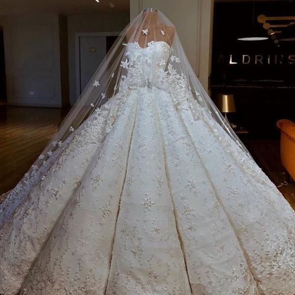 luxury lace ball gown wedding dresses sweetheart robe de mariée dubai beaded wedding dress bridal gowns custom made, White
luxury lace ball gown wedding dresses sweetheart robe de mariée dubai beaded wedding dress bridal gowns custom made, White