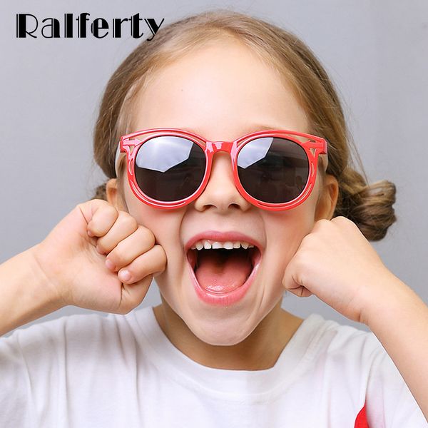 ralferty unbreakable kids sunglasses polarized 2019 new tr90 boy girl baby infant sun glasses uv400 eyewear child shades k8209, White;black
ralferty unbreakable kids sunglasses polarized 2019 new tr90 boy girl baby infant sun glasses uv400 eyewear child shades k8209, White;black