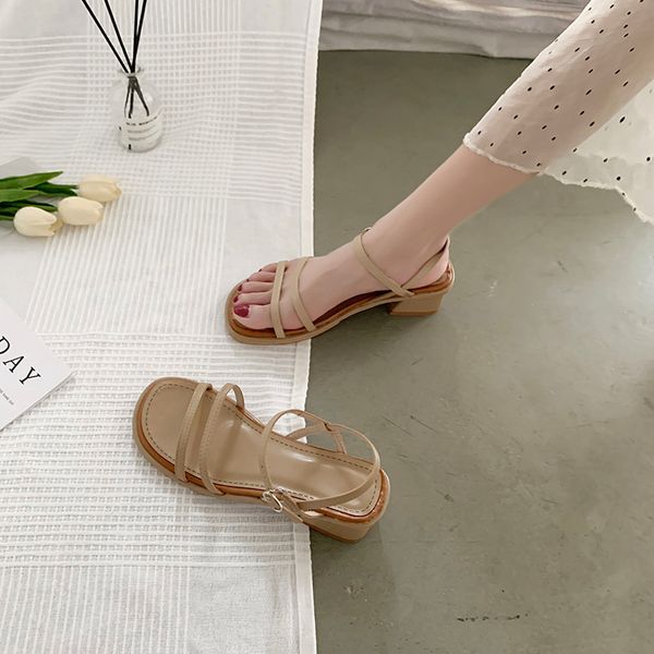 2020 summer female sandal ankle strap beige heeled sandals all-match block heels med sale of women's shoes espadrilles platform, Black
2020 summer female sandal ankle strap beige heeled sandals all-match block heels med sale of women's shoes espadrilles platform, Black