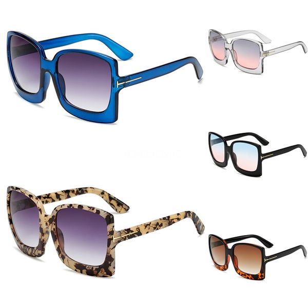 20 1pcs fashion children children's sunglasses for adults glasses pixels retro square sun glasses knickknack gift for boys #60057, White;black
20 1pcs fashion children children's sunglasses for adults glasses pixels retro square sun glasses knickknack gift for boys #60057, White;black