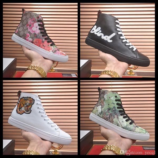 18ss high top мужчины кроссовки холст обувь человек вулканизацию спорт прогулки обувь черный красный белый меховой зима осень тренеров мадад, Black
18ss high top мужчины кроссовки холст обувь человек вулканизацию спорт прогулки обувь черный красный белый меховой зима осень тренеров мадад, Black