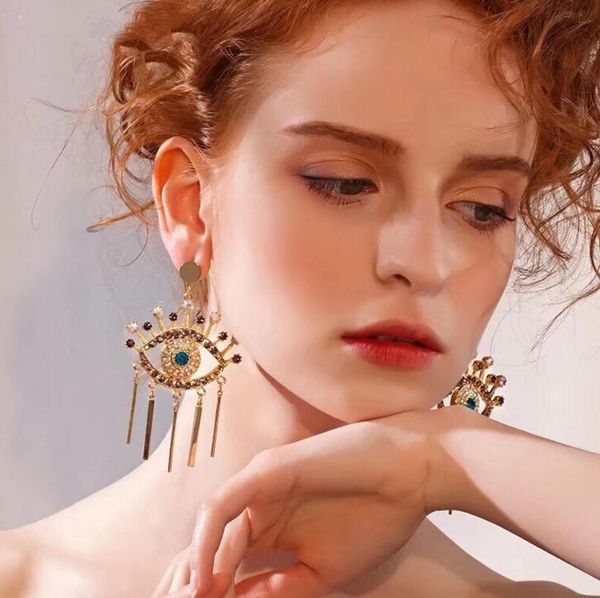 fashion-exaggerated famous brand designer devil's eye earrings alloy fringe with diamond blue eye stud earrings, Silver
fashion-exaggerated famous brand designer devil's eye earrings alloy fringe with diamond blue eye stud earrings, Silver