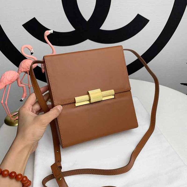 designer luxury handbag purse genuine leather b v purse bag shoulder crossbody women fashion designer ladies purses bag
designer luxury handbag purse genuine leather b v purse bag shoulder crossbody women fashion designer ladies purses bag