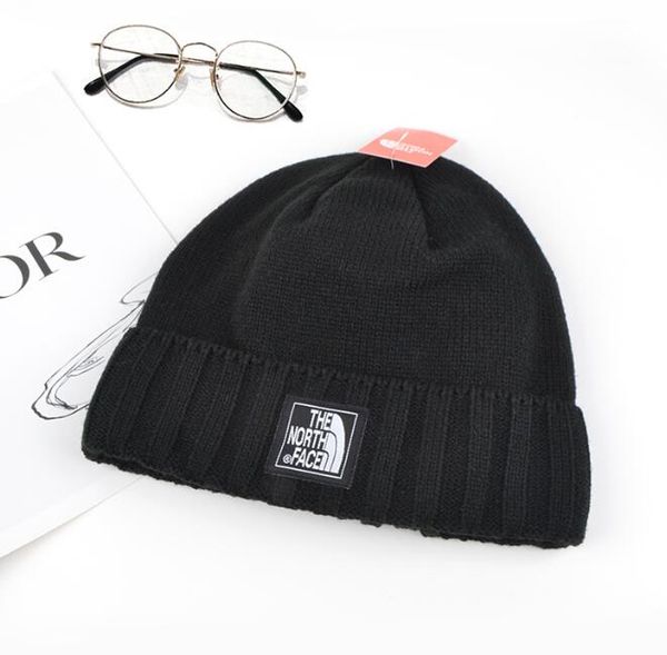 new winter knitted real fur hat women thicken beanies with 15cm real raccoon fur pompoms warm girl caps snapback pompon beanie hats g665, Blue;gray
new winter knitted real fur hat women thicken beanies with 15cm real raccoon fur pompoms warm girl caps snapback pompon beanie hats g665, Blue;gray