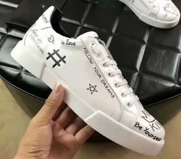 Высокое качество дизайнерская обувь кроссовки из натуральной кожи известных жен
Высокое качество дизайнерская обувь кроссовки из натуральной кожи известных жен