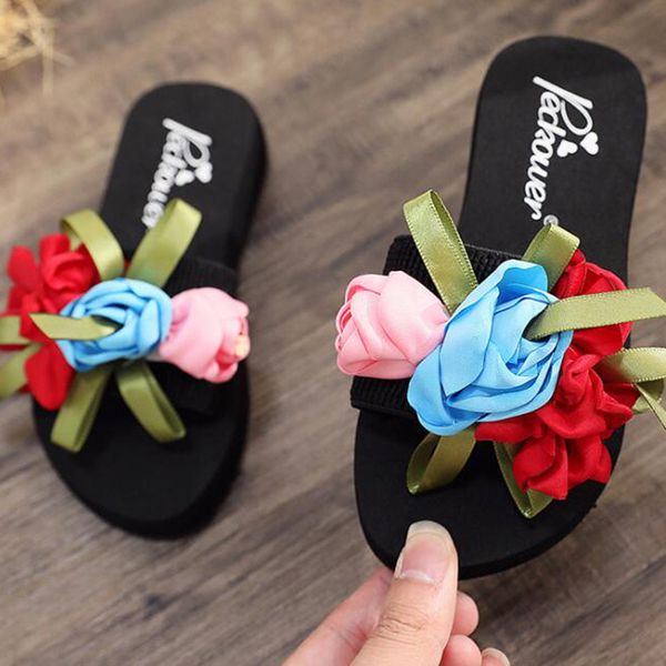 summer new non-slip children' one-word drag girls fashion beach shoes parent-child sandals female sweet flowers slippers s708, Black;grey
summer new non-slip children' one-word drag girls fashion beach shoes parent-child sandals female sweet flowers slippers s708, Black;grey