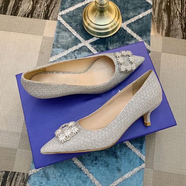 2020 new designer women's high heels, dress shoes, crystal diamonds imported italian leather sizes 35-39 silver, Black
2020 new designer women's high heels, dress shoes, crystal diamonds imported italian leather sizes 35-39 silver, Black
