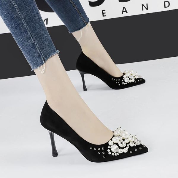2020 new spring women pumps high thin heel pointed toe pearl bridal wedding women shoes black ladies party high heels
2020 new spring women pumps high thin heel pointed toe pearl bridal wedding women shoes black ladies party high heels