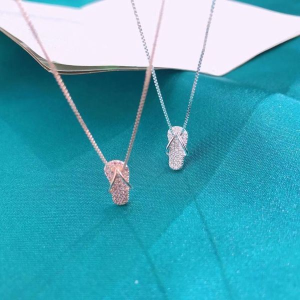s925 sterling silver necklace woman ins explosion style lady's cute slippers flip flops pendant clavicle chain choker
s925 sterling silver necklace woman ins explosion style lady's cute slippers flip flops pendant clavicle chain choker