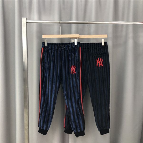 19aw luxurious italy brands design ny long pants terry trousers all-match fashion stripe hip-hop high streetwear cool sports trousers, Black;green
19aw luxurious italy brands design ny long pants terry trousers all-match fashion stripe hip-hop high streetwear cool sports trousers, Black;green