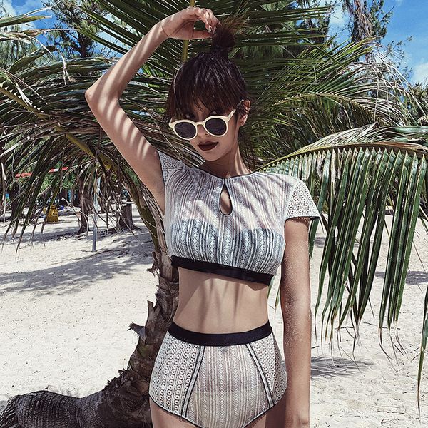 swimwear women bikini 2019 tankini woman 2 piece swimsuit lace white short long sleeve high waist covering split spandex, White;black
swimwear women bikini 2019 tankini woman 2 piece swimsuit lace white short long sleeve high waist covering split spandex, White;black