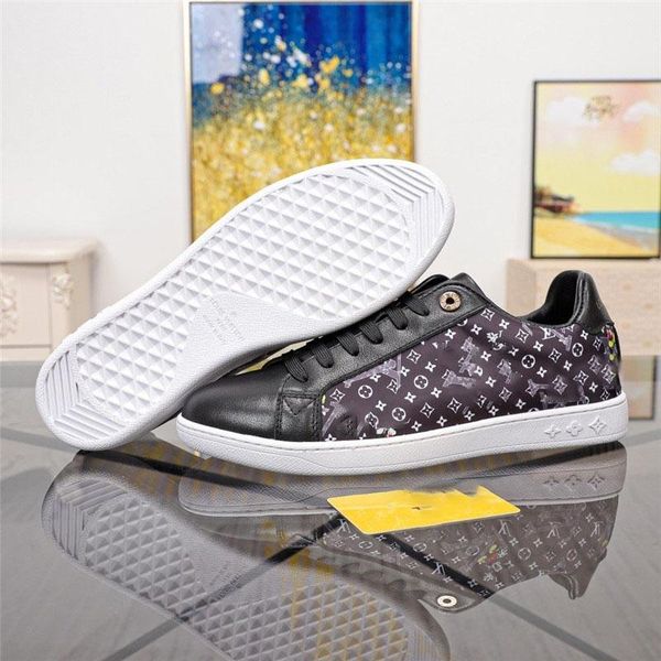 2020 white genuine leather open shoes fashions designer women mens black splice casual shoes colors898, Black;red
2020 white genuine leather open shoes fashions designer women mens black splice casual shoes colors898, Black;red