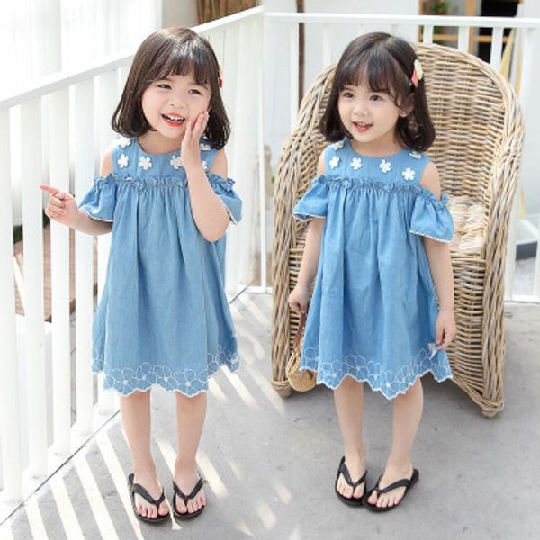 children's clothing summer new female children's korean models cute children strapless cute embroidery flowers denim baby dress t2, Red;yellow
children's clothing summer new female children's korean models cute children strapless cute embroidery flowers denim baby dress t2, Red;yellow