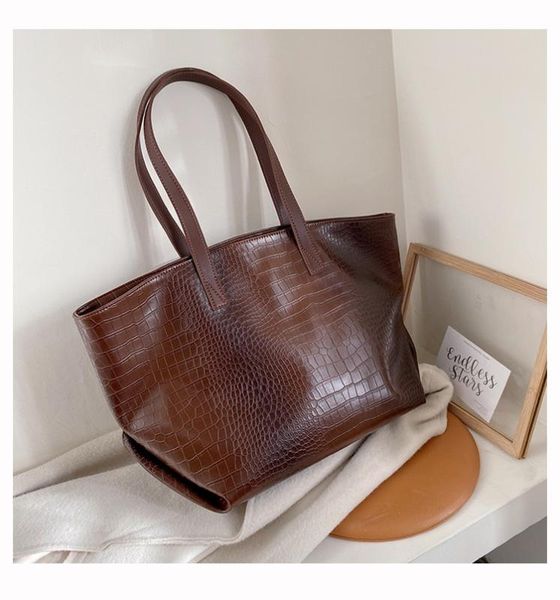 litthing laides tots bags for women 2020 messenger bag large capacity shopping shoulder bag women purse crossbody bags fashion
litthing laides tots bags for women 2020 messenger bag large capacity shopping shoulder bag women purse crossbody bags fashion