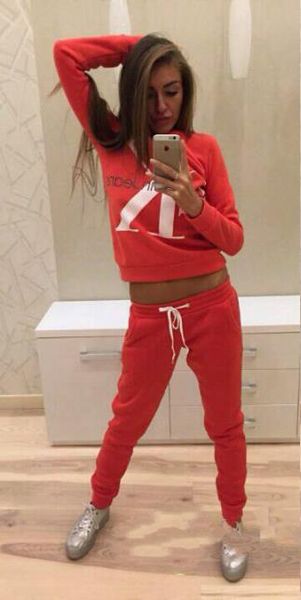 2019 pring and autumn new women 039 weater lim thin ection comfortable comprehen ive port long leeved weater uit 
2019 pring and autumn new women 039 weater lim thin ection comfortable comprehen ive port long leeved weater uit