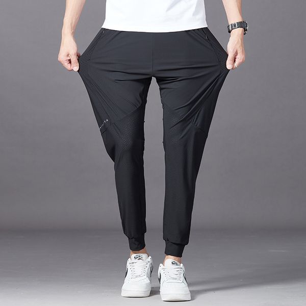 running pants men summer sports breathable athletic football soccer pant training sport elasticity jogging gym trousers, Black;blue
running pants men summer sports breathable athletic football soccer pant training sport elasticity jogging gym trousers, Black;blue