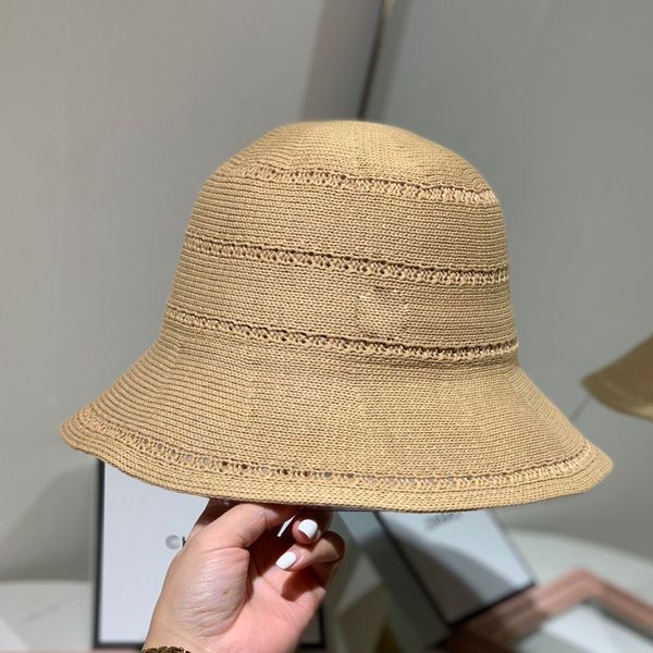 Breathable knitted small round hat designer scarf bucket hat hats baseball cap women luxury designer scarves silk head scarf 2020 new
Breathable knitted small round hat designer scarf bucket hat hats baseball cap women luxury designer scarves silk head scarf 2020 new
