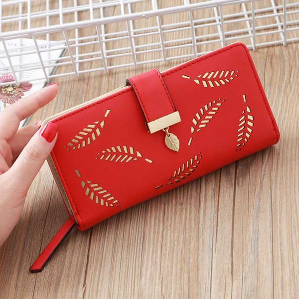 women wallet female long wallet pu leather purse hollow leaves pouch handbag for women coin purse card holders clutch, Red;black
women wallet female long wallet pu leather purse hollow leaves pouch handbag for women coin purse card holders clutch, Red;black
