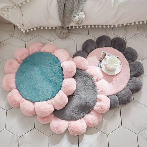 plush petals rug bedroom cute carpet round bay window mat heart girl non-slip children's room thicken crawl mats home decoration
plush petals rug bedroom cute carpet round bay window mat heart girl non-slip children's room thicken crawl mats home decoration
