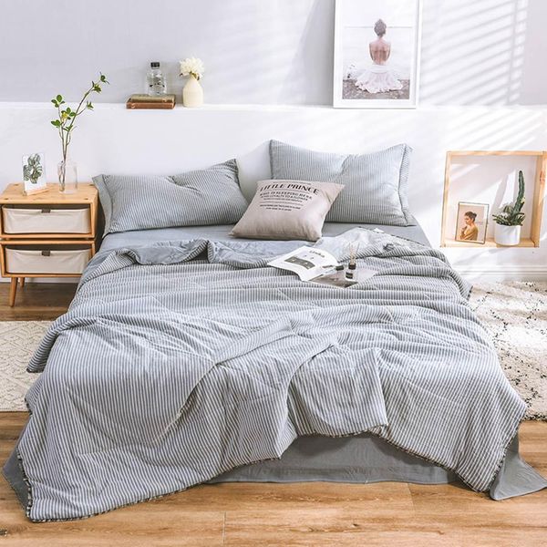2019 ins grey stripes white lines 4pcs thin summer comforter bedding sets wash polyester bedlinens flat sheet pillowcases
2019 ins grey stripes white lines 4pcs thin summer comforter bedding sets wash polyester bedlinens flat sheet pillowcases