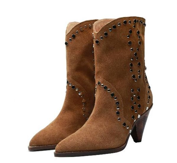 femininas fashion suede rivet ankle boots women pointed-toe high heels boots femininas new style party boots with box, Black
femininas fashion suede rivet ankle boots women pointed-toe high heels boots femininas new style party boots with box, Black