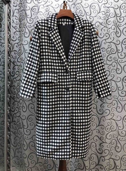 the new autumn and winter 2019 women's wild plaid jacket lapel and long sections 1028, Black;brown
the new autumn and winter 2019 women's wild plaid jacket lapel and long sections 1028, Black;brown