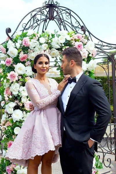 pink short mini cocktail dresses 2020 v neck long sleeves lace appliques hi lo party graduation prom dress formal homecoming gowns, Black
pink short mini cocktail dresses 2020 v neck long sleeves lace appliques hi lo party graduation prom dress formal homecoming gowns, Black