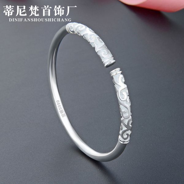 s999 full silver ruyi gold cudgel bracelet tight cudgel bracelet creative great sage return men and women couple open bracelet, Golden;silver
s999 full silver ruyi gold cudgel bracelet tight cudgel bracelet creative great sage return men and women couple open bracelet, Golden;silver