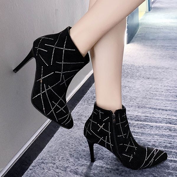 35#women's pointed toe ankle bare boots thin heel casual shoes short tube booties high heel boots kozaki damskie, Black
35#women's pointed toe ankle bare boots thin heel casual shoes short tube booties high heel boots kozaki damskie, Black