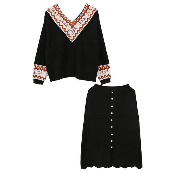 осень и зима новый женский костюм v-образным вырезом цветовой контраст жаккардовые письмо вышивка длинный рукав топ с вязаной юбкой, Black;white
осень и зима новый женский костюм v-образным вырезом цветовой контраст жаккардовые письмо вышивка длинный рукав топ с вязаной юбкой, Black;white