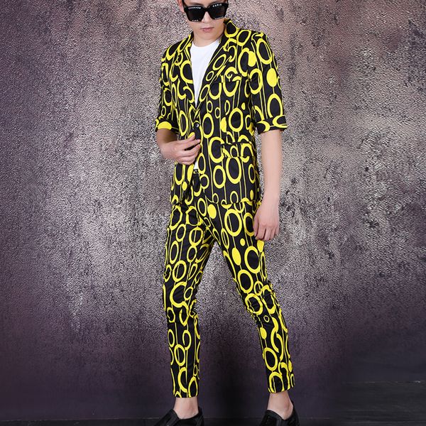 tide men nightclub performance suits yellow dots pattern short sleeve blazer pants 2 pieces summer slim set singer host performance costumes, White;black
tide men nightclub performance suits yellow dots pattern short sleeve blazer pants 2 pieces summer slim set singer host performance costumes, White;black